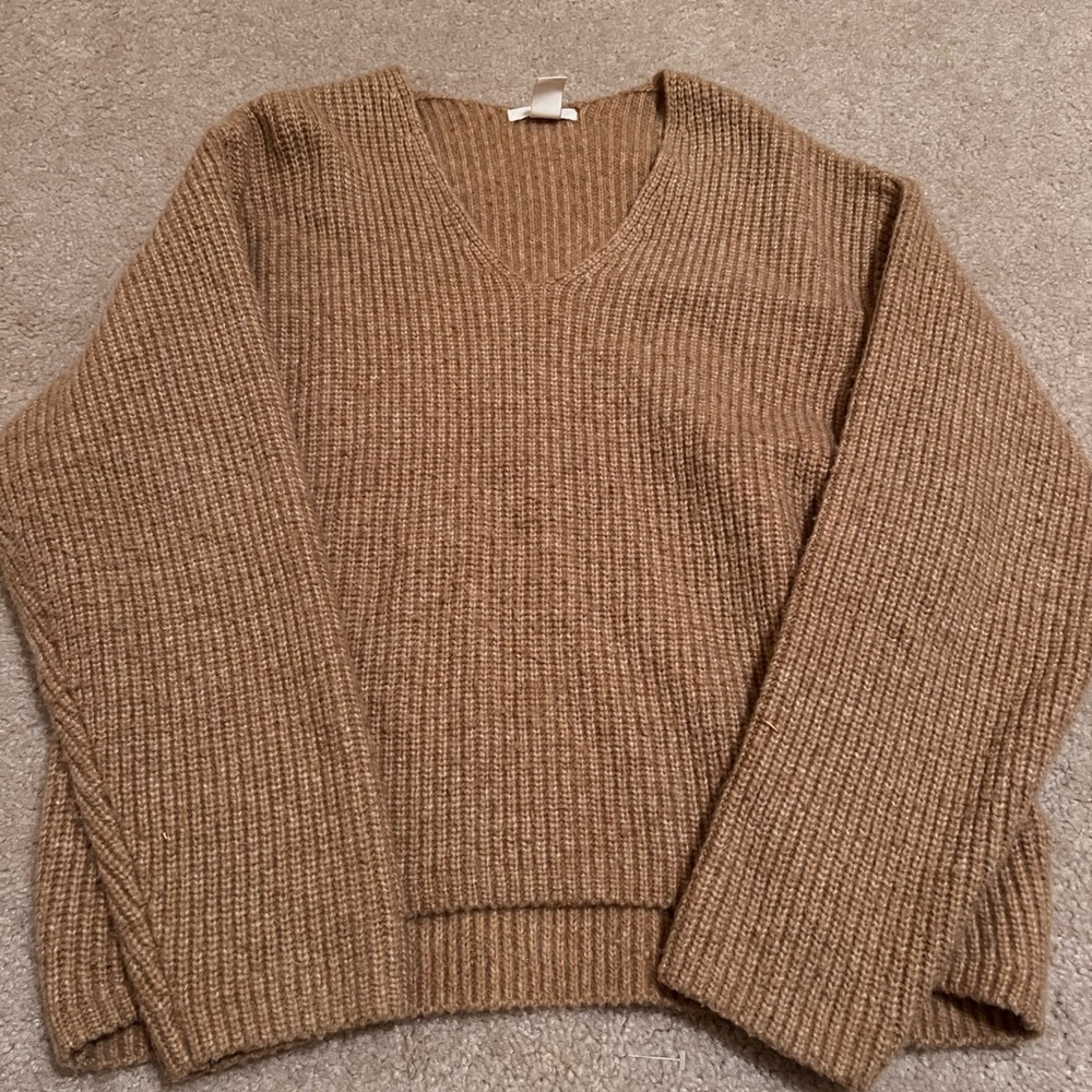 H&M sweater